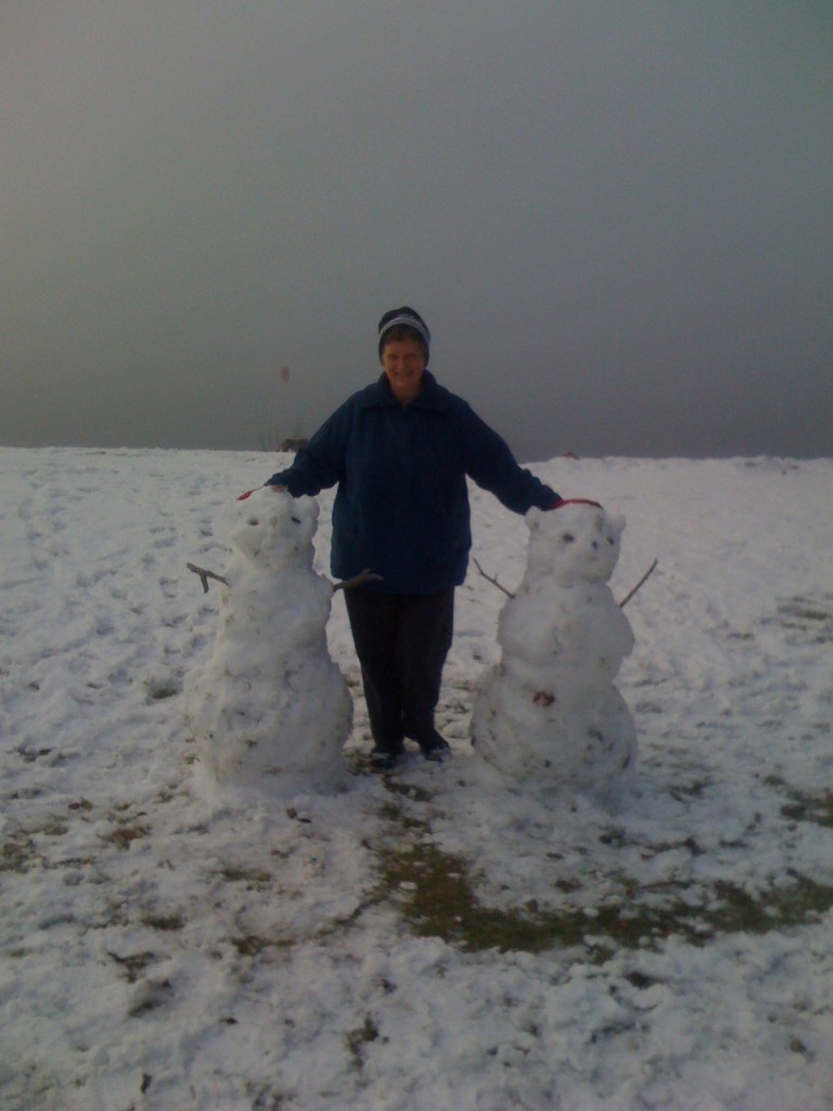 Anne_snowpeople